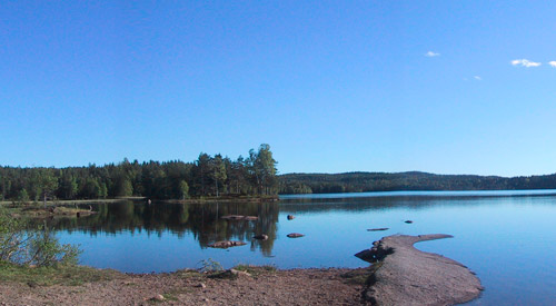 Langvann in Nordmarka, Oslo Author: Trarir Trond R&oslash;vang, Quelle Wikepedia